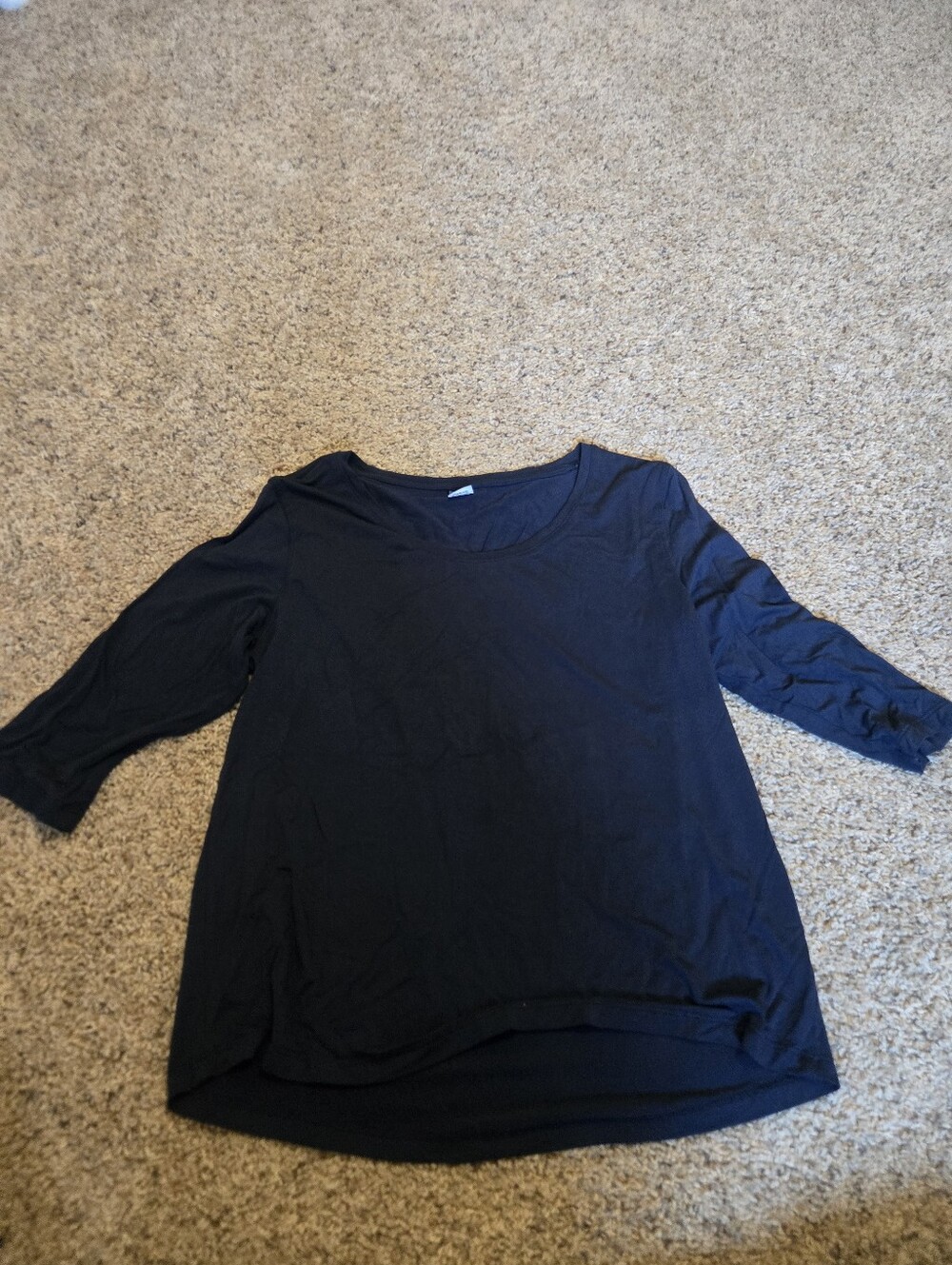 Rip Skirt Women’s Black Scoop Neck 3/4 Sleeve Top